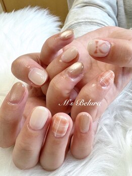 ブラウンチェックネイル