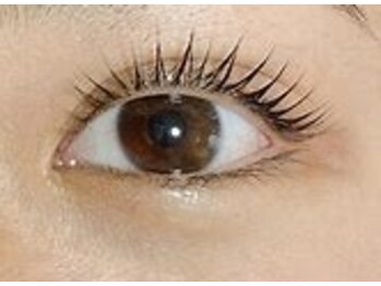 マリー エクラン/ラッシュリフト