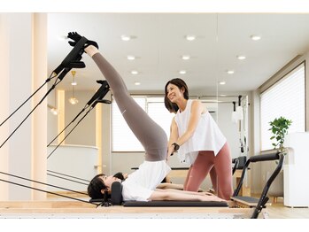 ミータイムピラティス(me time pilates)