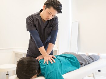 バズ カイロプラクティック(VAZ)/【整体】背骨や肋骨