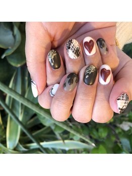 トータルサロン 白べぇーっ プラス/バレンタインネイル