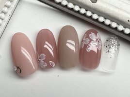 シンプル桜ネイル