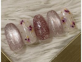 華やかネイルコースデザイン