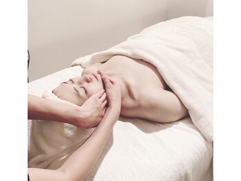 ポーラ 旭川東店(POLA)/フェイシャルマッサージ