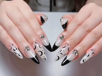 ベルネイル 池袋(Belle Nail)/月、フレンチデザイン