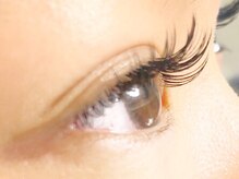 ラズル ダズル(RAZZLE DAZZLE)/横から見てもぱっちり可愛く★