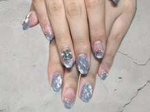 ヒトミネイル(Hitominail)