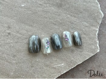 デリエ(Delie)/HAND BASIC