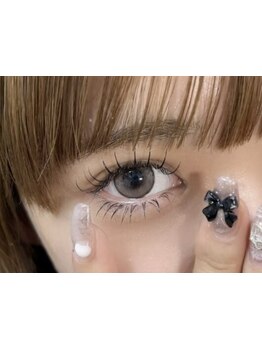 ボリュームのある目元にしたい