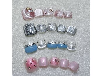 ココネイル(CoCo Nail)の写真/夏本番足先からキレイに！フットネイルをパラジェルやマグネットで楽しむ♪どんな場面も映える指先に◎