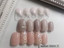 ネイリッシュサロン エー(Nailish Salon A)/上品フレンチ+アート4本¥7500