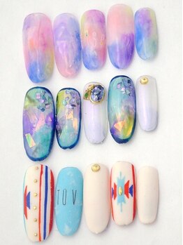 フォア ネイル(FOI NAIL)/カラフルでかわいい夏ネイル