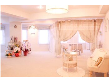 リボーテ(Re-Beaute)/-広々店内リラックス空間-