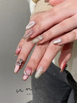ユヌネイル(une nail)/