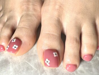 ナナマルニ(702)/フットネイル