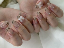 アニマル柄ネイル