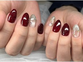 上品ボルドーネイル