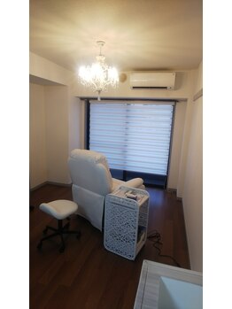 エール(ailes)/サロン内