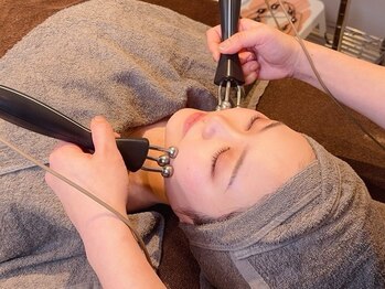 サボラミ(sabor A Mi)の写真/施術後の変化に驚き！肌の土台の表情筋強化！目元/口元/フェイスライン/ほうれい線/顎下のタルミ改善に◎