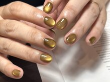 デューネイルスタジオ(dew nail studio)/カーキ ゴールド マグネット