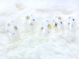 スノーホワイトネイル