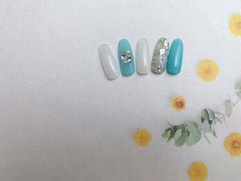 ネイルサロン&スクール ジーナ(GINA)/ブルーホワイト×シェル