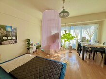 ヨサパーク ナル 覚王山店(YOSAPARK nalu)の雰囲気（店内にはグリーンがたくさん♪LULUONNでセル脂肪を撃退します）