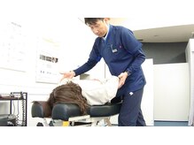 ストレッチプロ(STRETCH-PRO)の雰囲気（現在の歪みがどうなっているかを確認します）