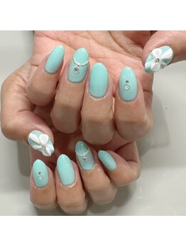 メロウ/ティファニー風ネイル