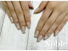 ノーブル(Noble)/【HAND】ワンカラー♪