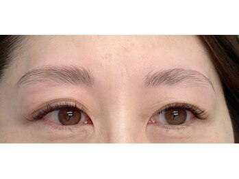 シスタス(Cistus)/マツエク＆アイブロウ