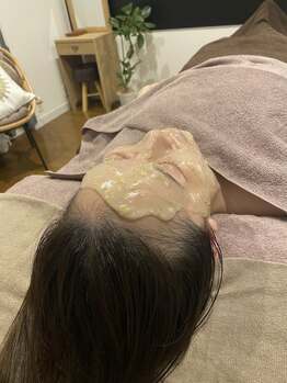 ソルア(Solua)/お顔ほぐしのパック★