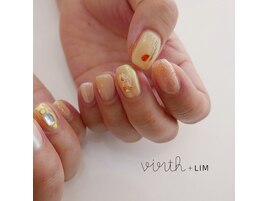 《Nail》担当:小澤