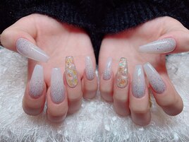 うるうる埋めつくしネイル