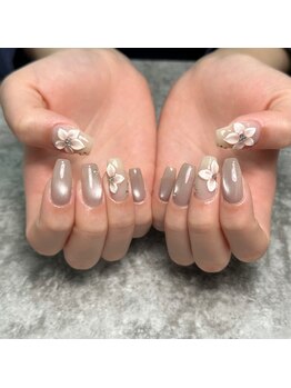 ブイアンド(V&)/