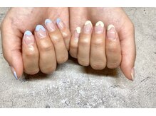 ビューティーサロン リンド(Beauty Salon Lindo)/変形フレンチ　ニュアンスネイル