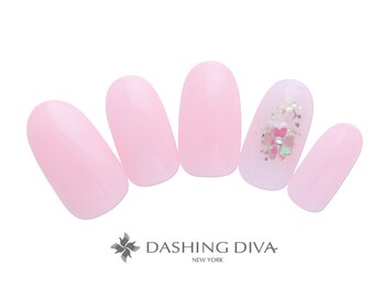 DASHING　DIVA桜ネイル