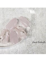 ネイルサロンスクール ビュートバタフライ 町田店(BEAUT BUTTERFLY)/フラワーブライダルネイル