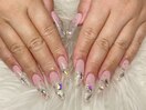 キラキラ埋め込みネイル