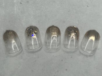 ネイルアンドアイラッシュ アヴィ(Nail and Eyelash A'vi)/ハンドジェル☆ニュアンスネイル