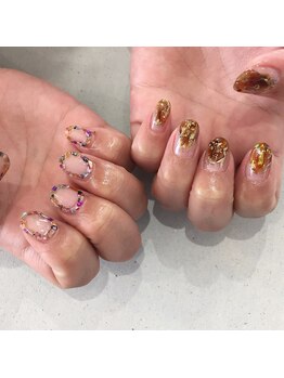 アンバー(Amber)/個性派アート♪