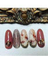 ヒトミネイルズ(Hitomi Nails)/