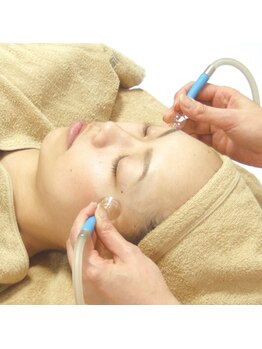 山野愛子どろんこ美容 南越谷店/ドロンコフェイシャルエステ