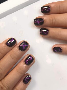 ジョリ チュン(JOLIE TRUONG)/