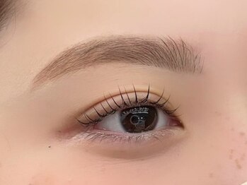 アイバー ウィズ ガーデンムサシコスギ(EYEBAR with GARDEN MUSASHIKOSUGI)の写真/一人一人に合わせたデザインで、自まつ毛に馴染む自然で可愛いお目元に♪アイブロウとの同時施術も◎