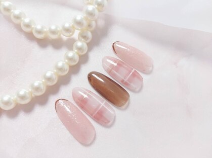 ティアラ(Tiara)の写真