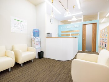 サニタ鍼灸整骨院 鴨居駅前店/内観