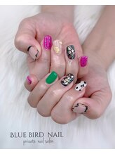 ブルーバードネイル(Blue bird nail)/ニュアンスネイル