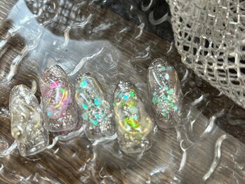 アトリエ チャミコ(Atelier Chamiko)/8月マンスリーデザインA