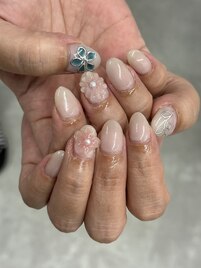 ワンカラーにフラワーアート＋